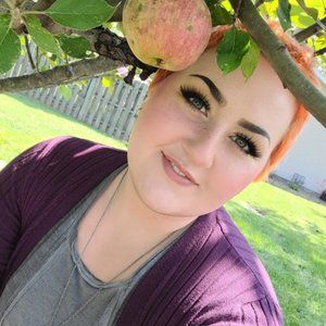 Meet your Posher, Kaitlin